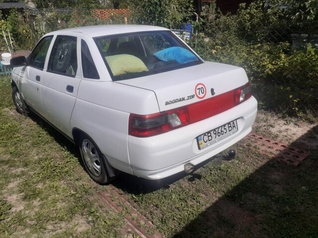 Белый ВАЗ 2110, объемом двигателя 1.6 л и пробегом 102 тыс. км за 2750 $, фото 3 на Automoto.ua