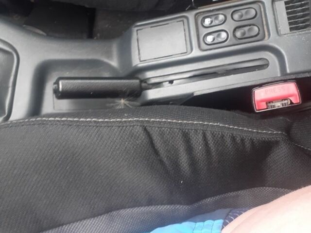 Белый ВАЗ 2110, объемом двигателя 1.6 л и пробегом 102 тыс. км за 2750 $, фото 7 на Automoto.ua