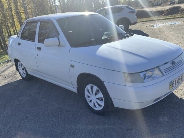 Белый ВАЗ 2110, объемом двигателя 1.6 л и пробегом 90 тыс. км за 4000 $, фото 2 на Automoto.ua