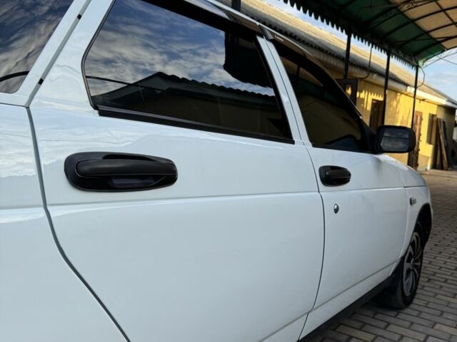 Белый ВАЗ 2110, объемом двигателя 1.6 л и пробегом 130 тыс. км за 2800 $, фото 14 на Automoto.ua