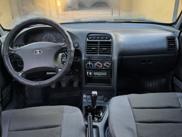 Белый ВАЗ 2110, объемом двигателя 1.6 л и пробегом 130 тыс. км за 2800 $, фото 21 на Automoto.ua