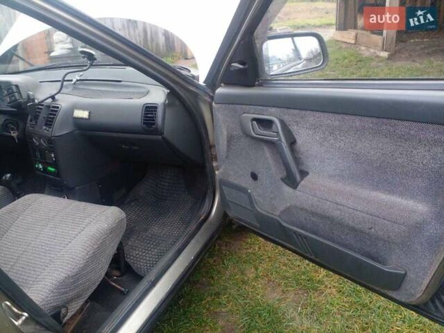 Бежевий ВАЗ 2110, об'ємом двигуна 1.5 л та пробігом 150 тис. км за 1350 $, фото 6 на Automoto.ua