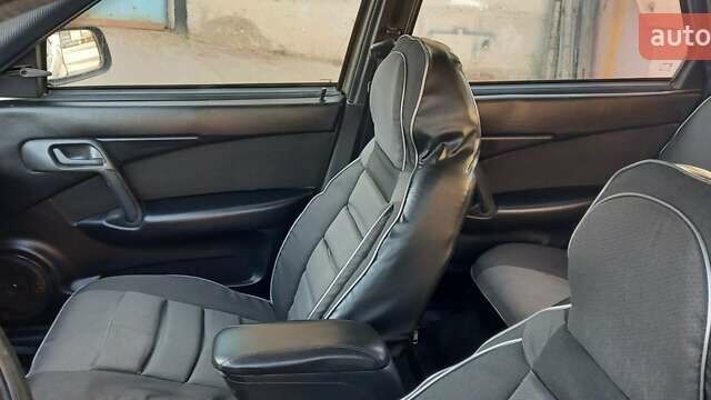 Бежевый ВАЗ 2110, объемом двигателя 1.5 л и пробегом 310 тыс. км за 2200 $, фото 3 на Automoto.ua