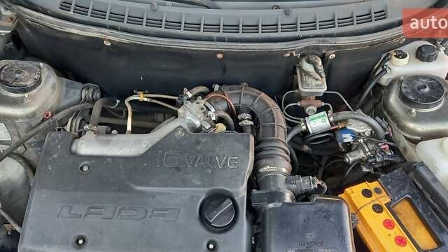 Бежевый ВАЗ 2110, объемом двигателя 1.5 л и пробегом 310 тыс. км за 2200 $, фото 7 на Automoto.ua