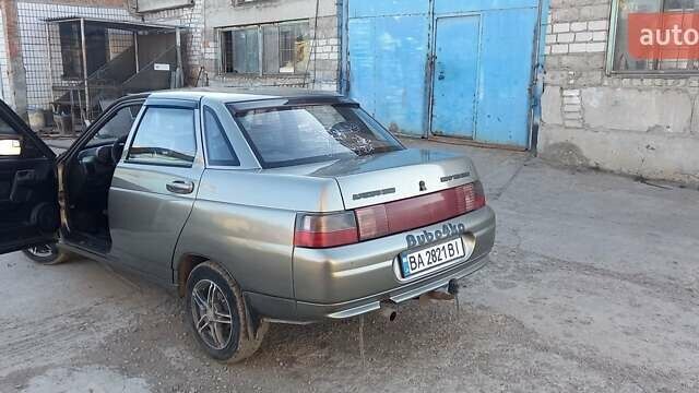 Бежевый ВАЗ 2110, объемом двигателя 1.5 л и пробегом 310 тыс. км за 2200 $, фото 13 на Automoto.ua