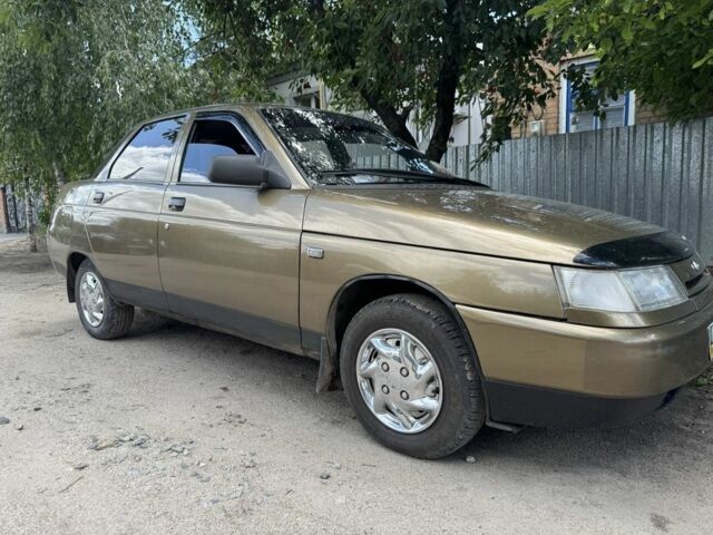 Бежевый ВАЗ 2110, объемом двигателя 1.5 л и пробегом 189 тыс. км за 2800 $, фото 1 на Automoto.ua