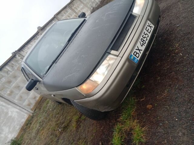 Бежевый ВАЗ 2110, объемом двигателя 1.5 л и пробегом 65 тыс. км за 950 $, фото 4 на Automoto.ua