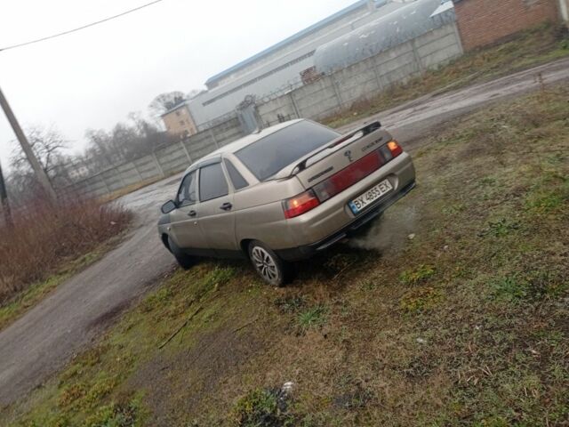 Бежевый ВАЗ 2110, объемом двигателя 1.5 л и пробегом 65 тыс. км за 950 $, фото 7 на Automoto.ua