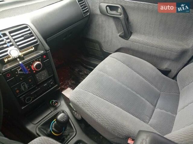 Бежевий ВАЗ 2110, об'ємом двигуна 1.5 л та пробігом 215 тис. км за 999 $, фото 6 на Automoto.ua