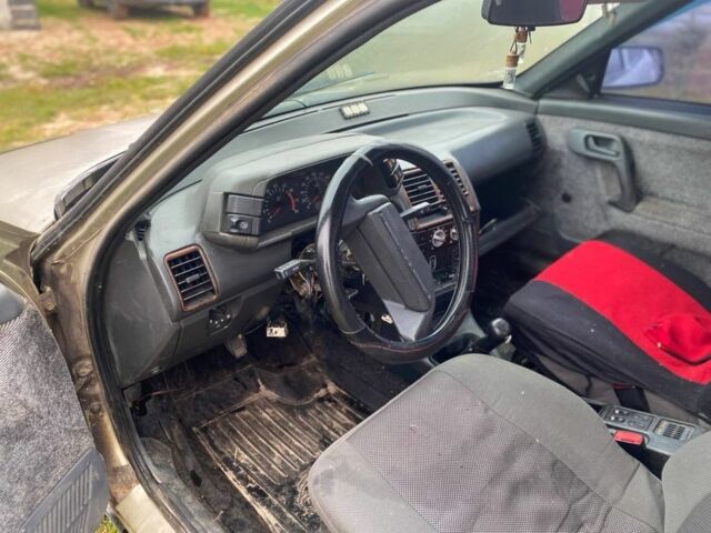 Бежевий ВАЗ 2110, об'ємом двигуна 0 л та пробігом 200 тис. км за 600 $, фото 6 на Automoto.ua