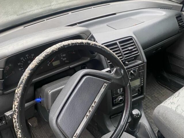 Бежевый ВАЗ 2110, объемом двигателя 1.6 л и пробегом 330 тыс. км за 1230 $, фото 5 на Automoto.ua