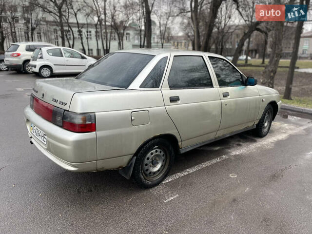 ВАЗ 2110 2005 в Каменское - Днепродзержинск на Automoto.ua Бежевый ВАЗ 2110, объемом двигателя 1.6 л и пробегом 240 тыс. км за 1099 $, фото 6 на Automoto.ua