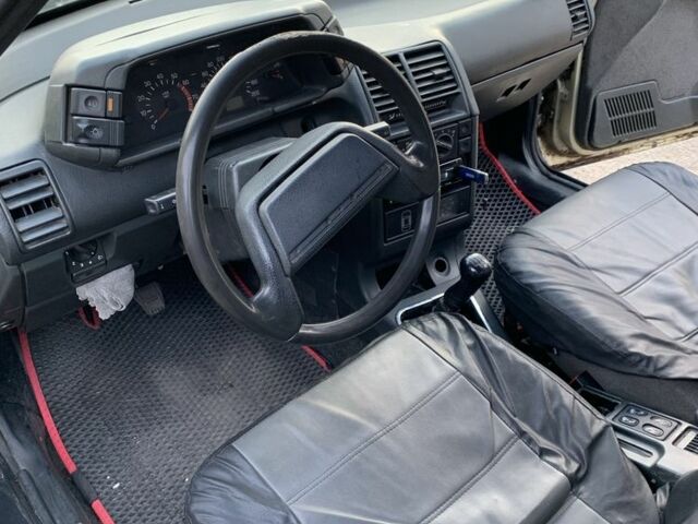 Бежевый ВАЗ 2110, объемом двигателя 1.6 л и пробегом 287 тыс. км за 1600 $, фото 9 на Automoto.ua