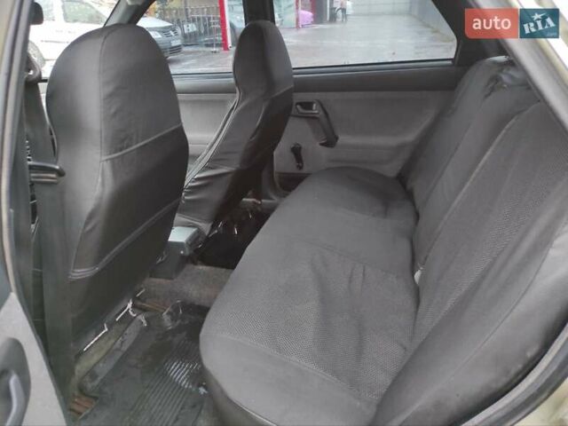 Бежевый ВАЗ 2110, объемом двигателя 1.6 л и пробегом 140 тыс. км за 1800 $, фото 17 на Automoto.ua