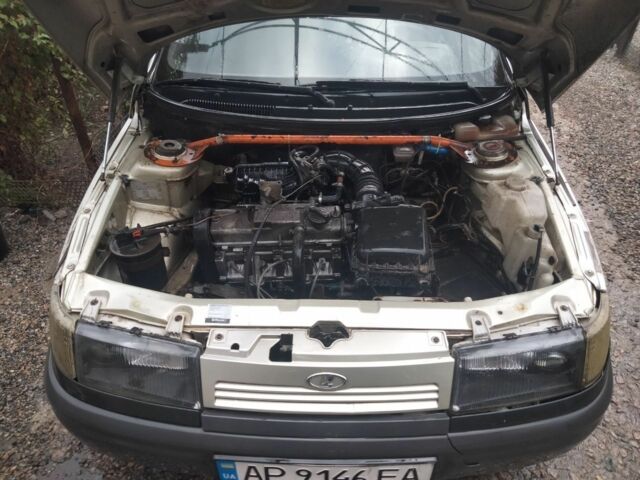 ВАЗ 2110 2005 в Запорожье на Automoto.ua Бежевый ВАЗ 2110, объемом двигателя 1.6 л и пробегом 200 тыс. км за 1200 $, фото 4 на Automoto.ua