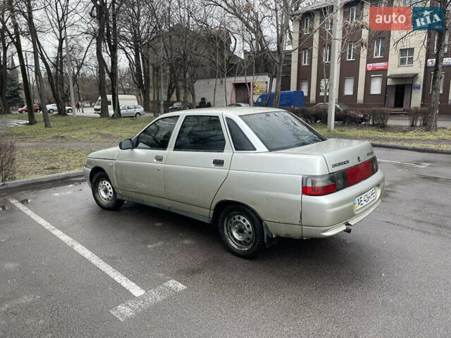 ВАЗ 2110 2005 в Каменское - Днепродзержинск на Automoto.ua Бежевый ВАЗ 2110, объемом двигателя 1.6 л и пробегом 240 тыс. км за 1099 $, фото 2 на Automoto.ua