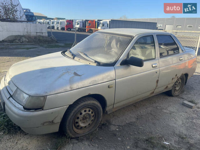 Бежевый ВАЗ 2110, объемом двигателя 0 л и пробегом 300 тыс. км за 600 $, фото 1 на Automoto.ua