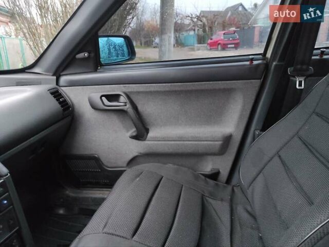 Бежевый ВАЗ 2110, объемом двигателя 1.6 л и пробегом 140 тыс. км за 1800 $, фото 15 на Automoto.ua