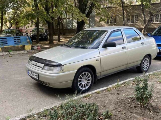 Бежевый ВАЗ 2110, объемом двигателя 1.6 л и пробегом 248 тыс. км за 2400 $, фото 5 на Automoto.ua