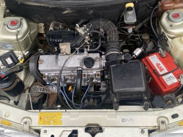 Бежевый ВАЗ 2110, объемом двигателя 1.6 л и пробегом 330 тыс. км за 1230 $, фото 7 на Automoto.ua