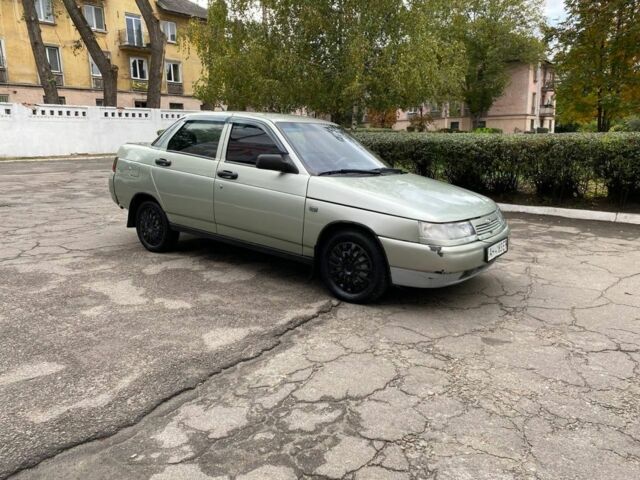 Бежевый ВАЗ 2110, объемом двигателя 1.5 л и пробегом 275 тыс. км за 1300 $, фото 4 на Automoto.ua