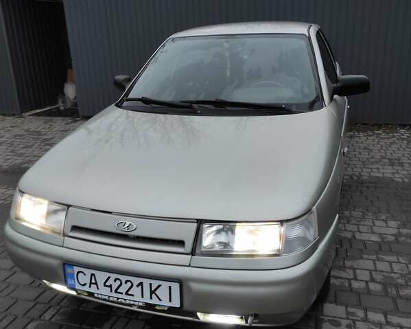 Бежевый ВАЗ 2110, объемом двигателя 1.6 л и пробегом 140 тыс. км за 1800 $, фото 5 на Automoto.ua