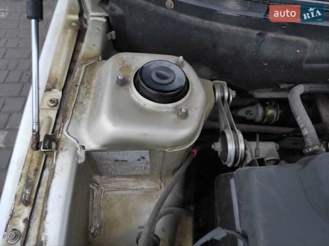 Бежевый ВАЗ 2110, объемом двигателя 1.6 л и пробегом 140 тыс. км за 1800 $, фото 16 на Automoto.ua