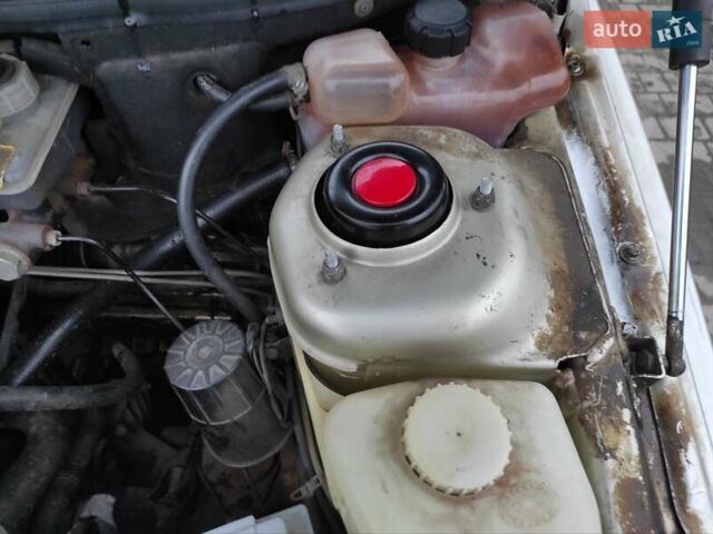 Бежевый ВАЗ 2110, объемом двигателя 1.6 л и пробегом 140 тыс. км за 1800 $, фото 14 на Automoto.ua