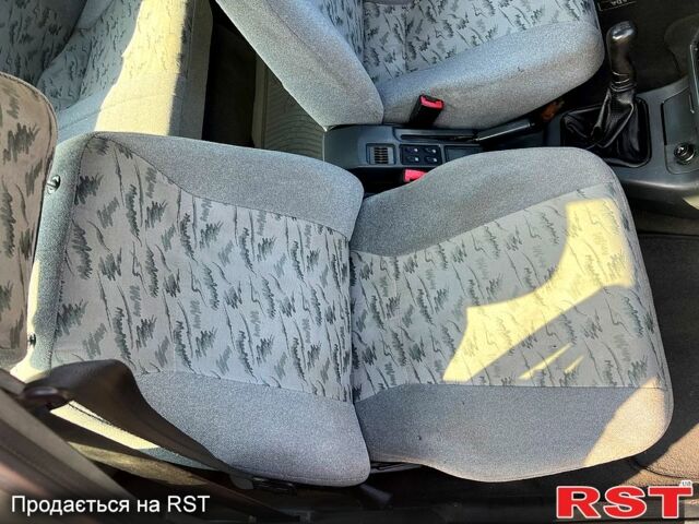 Бежевый ВАЗ 2110, объемом двигателя 1.6 л и пробегом 147 тыс. км за 2150 $, фото 3 на Automoto.ua