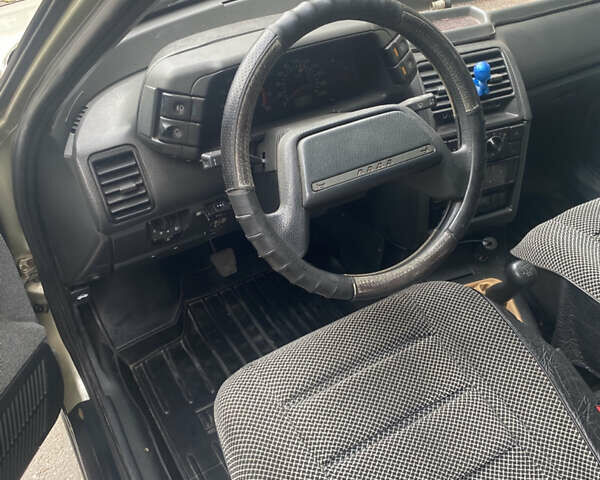 Бежевий ВАЗ 2110, об'ємом двигуна 1.6 л та пробігом 119 тис. км за 1950 $, фото 9 на Automoto.ua