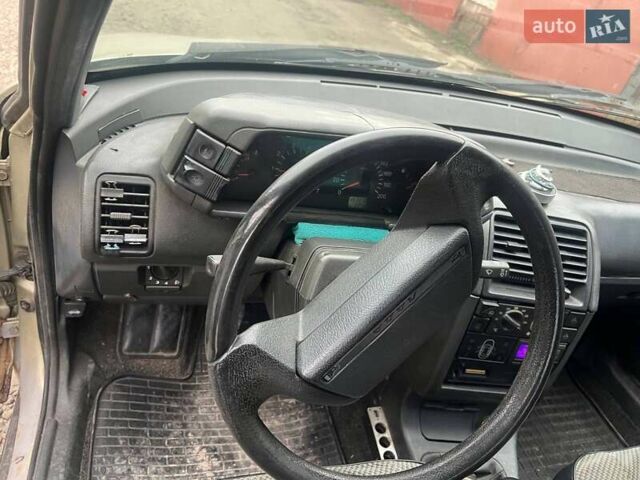 Бежевый ВАЗ 2110, объемом двигателя 1.6 л и пробегом 451 тыс. км за 2000 $, фото 38 на Automoto.ua