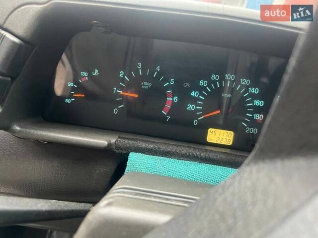 Бежевый ВАЗ 2110, объемом двигателя 1.6 л и пробегом 451 тыс. км за 2000 $, фото 41 на Automoto.ua