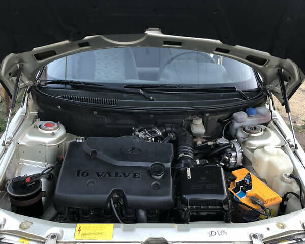 Бежевый ВАЗ 2110, объемом двигателя 1.6 л и пробегом 125 тыс. км за 2850 $, фото 18 на Automoto.ua