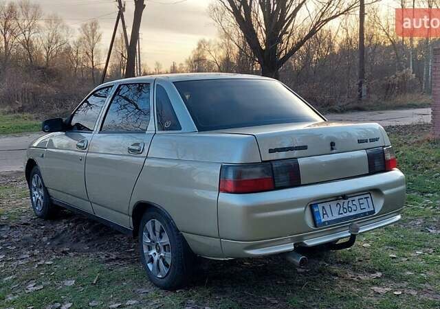 Бежевый ВАЗ 2110, объемом двигателя 1.6 л и пробегом 230 тыс. км за 2299 $, фото 6 на Automoto.ua