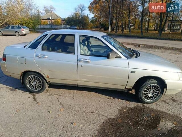 Бежевый ВАЗ 2110, объемом двигателя 1.6 л и пробегом 180 тыс. км за 1800 $, фото 7 на Automoto.ua