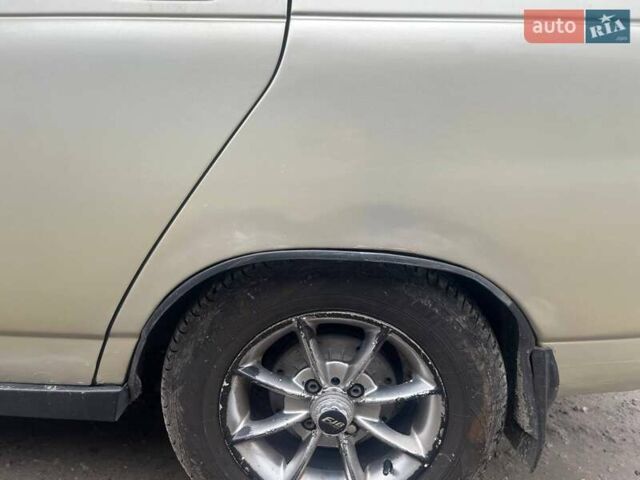 Бежевый ВАЗ 2110, объемом двигателя 1.6 л и пробегом 451 тыс. км за 2000 $, фото 12 на Automoto.ua