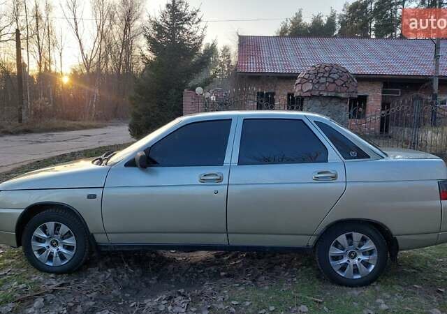 Бежевый ВАЗ 2110, объемом двигателя 1.6 л и пробегом 230 тыс. км за 2299 $, фото 7 на Automoto.ua