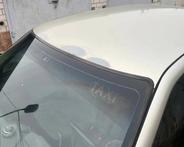 Бежевый ВАЗ 2110, объемом двигателя 1.6 л и пробегом 451 тыс. км за 2000 $, фото 18 на Automoto.ua