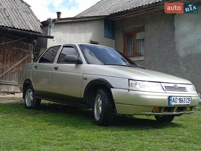 Бежевий ВАЗ 2110, об'ємом двигуна 1.6 л та пробігом 170 тис. км за 2700 $, фото 4 на Automoto.ua
