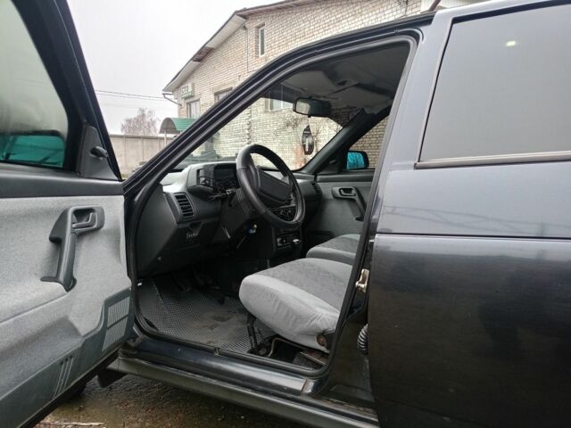 Черный ВАЗ 2110, объемом двигателя 0 л и пробегом 304 тыс. км за 1800 $, фото 9 на Automoto.ua