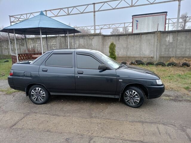 Черный ВАЗ 2110, объемом двигателя 0 л и пробегом 304 тыс. км за 1800 $, фото 1 на Automoto.ua