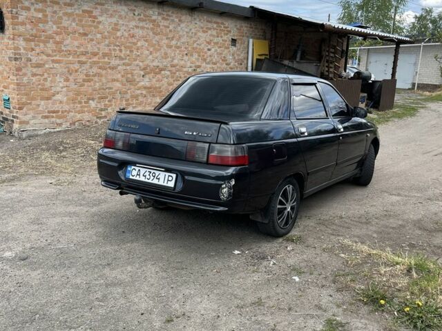Черный ВАЗ 2110, объемом двигателя 1.6 л и пробегом 379 тыс. км за 2800 $, фото 1 на Automoto.ua