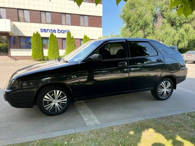 Черный ВАЗ 2110, объемом двигателя 1.6 л и пробегом 180 тыс. км за 2000 $, фото 6 на Automoto.ua