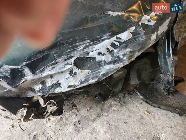 Чорний ВАЗ 2110, об'ємом двигуна 1.5 л та пробігом 100 тис. км за 351 $, фото 3 на Automoto.ua