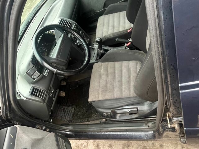 Черный ВАЗ 2110, объемом двигателя 1.5 л и пробегом 256 тыс. км за 1950 $, фото 5 на Automoto.ua