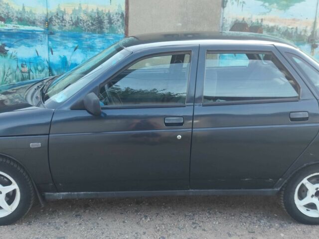 Черный ВАЗ 2110, объемом двигателя 1.5 л и пробегом 250 тыс. км за 1650 $, фото 3 на Automoto.ua