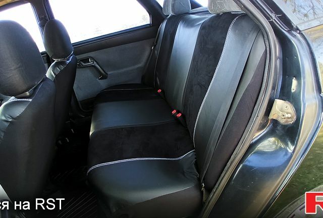 Черный ВАЗ 2110, объемом двигателя 1.5 л и пробегом 217 тыс. км за 1500 $, фото 5 на Automoto.ua