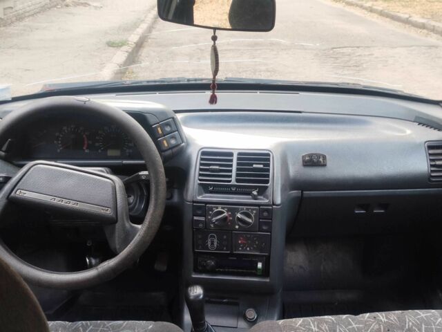 Черный ВАЗ 2110, объемом двигателя 1.5 л и пробегом 250 тыс. км за 1650 $, фото 11 на Automoto.ua