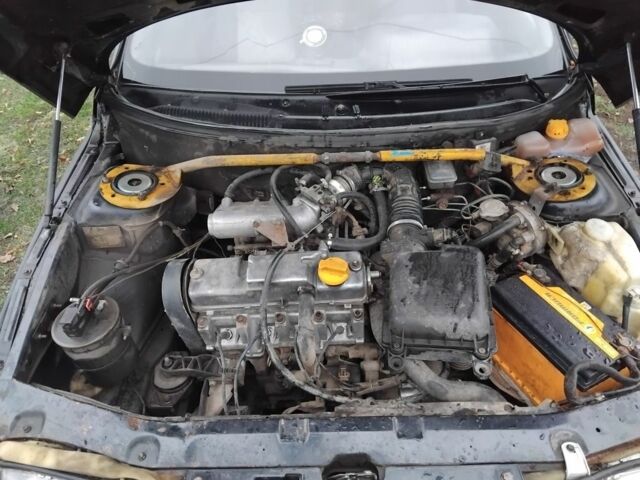 Чорний ВАЗ 2110, об'ємом двигуна 1.5 л та пробігом 350 тис. км за 850 $, фото 7 на Automoto.ua