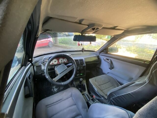Чорний ВАЗ 2110, об'ємом двигуна 1.5 л та пробігом 304 тис. км за 899 $, фото 5 на Automoto.ua